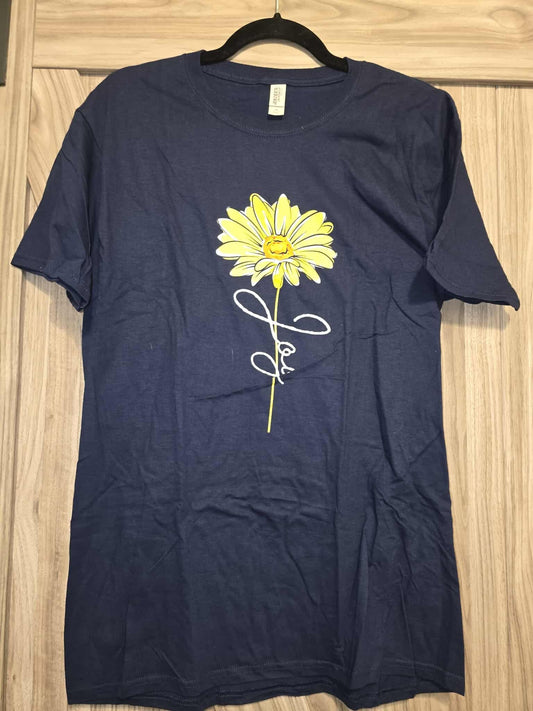 Daisy Joy Tee - Medium
