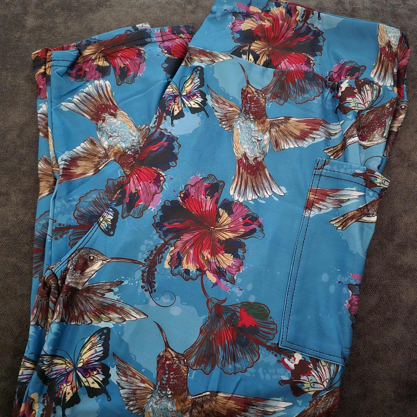 Hummingbird Capris With Pockets TC2