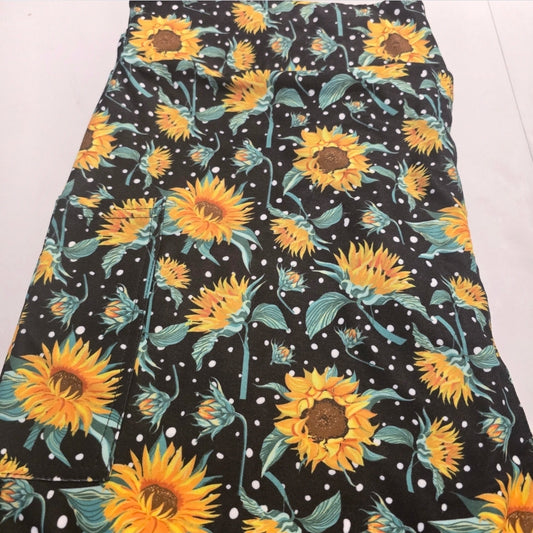 Sunflower Capri with Pockets - TC2